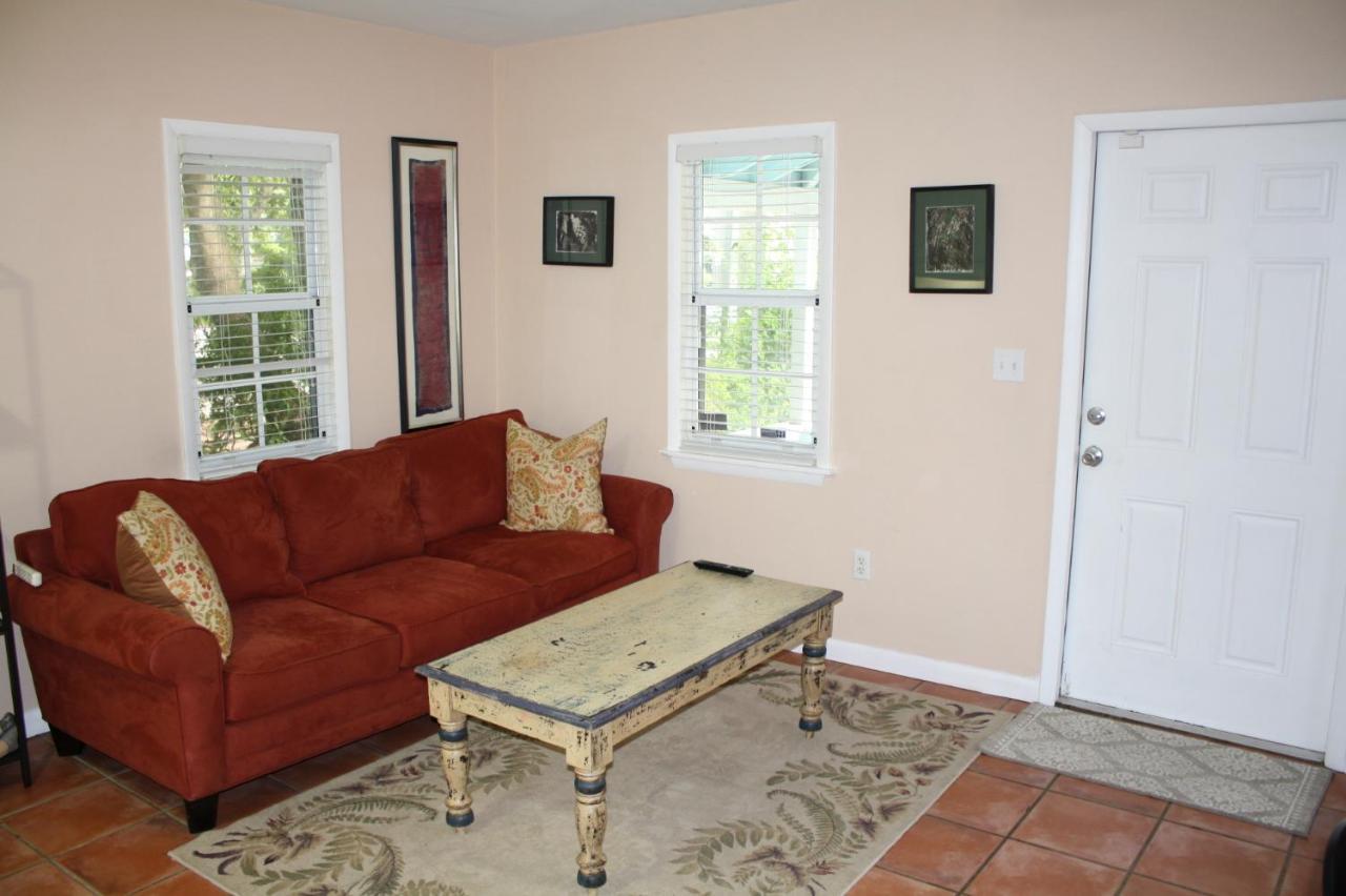 Key West Style Historic Home In Coconut Grove Florida, The Blue House 마이애미 외부 사진